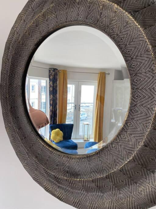 Luxury Modern 1Bed Sea View Apartment Rhôs-on-Sea Εξωτερικό φωτογραφία